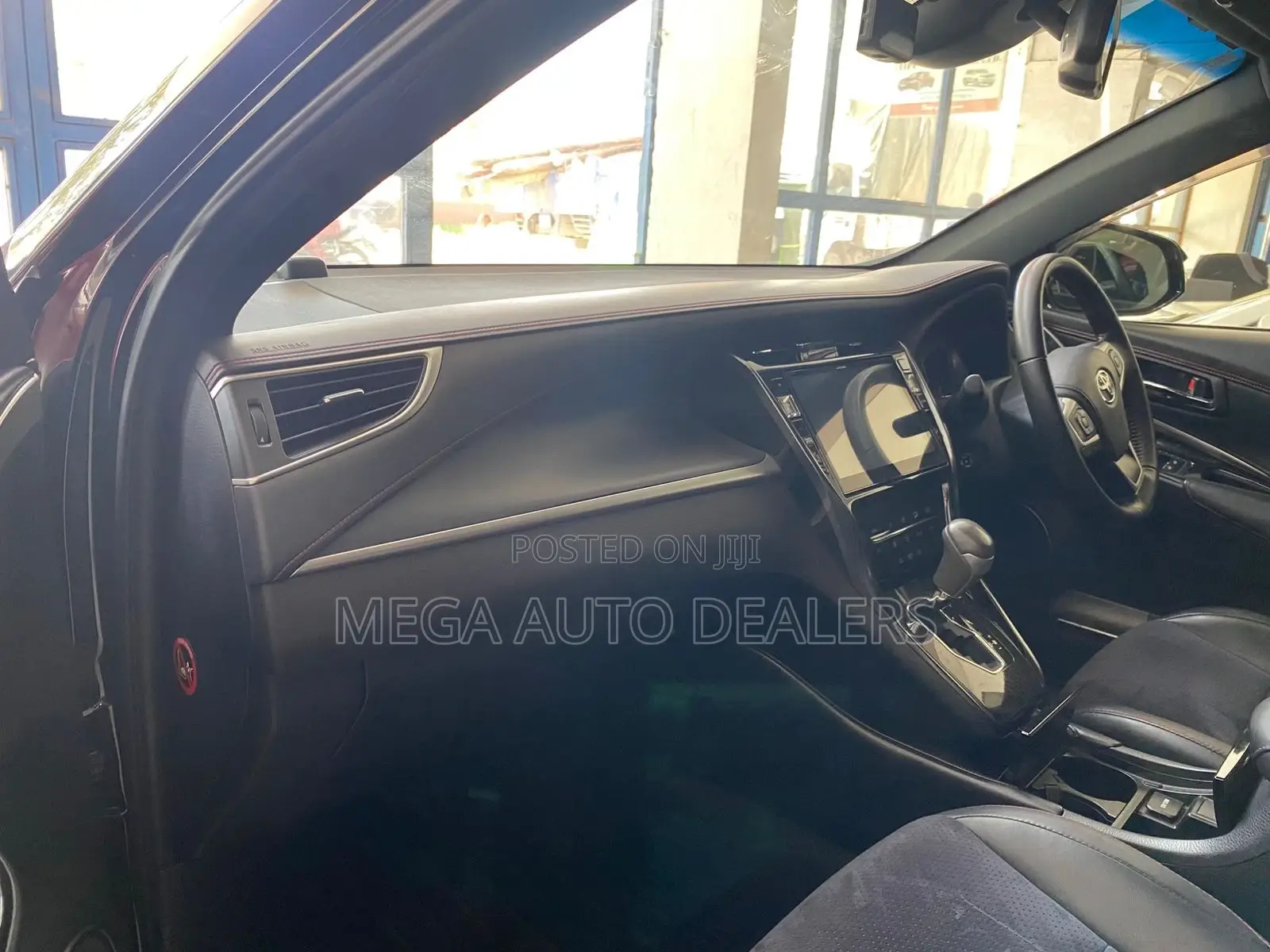 Toyota Harrier 2018 Black