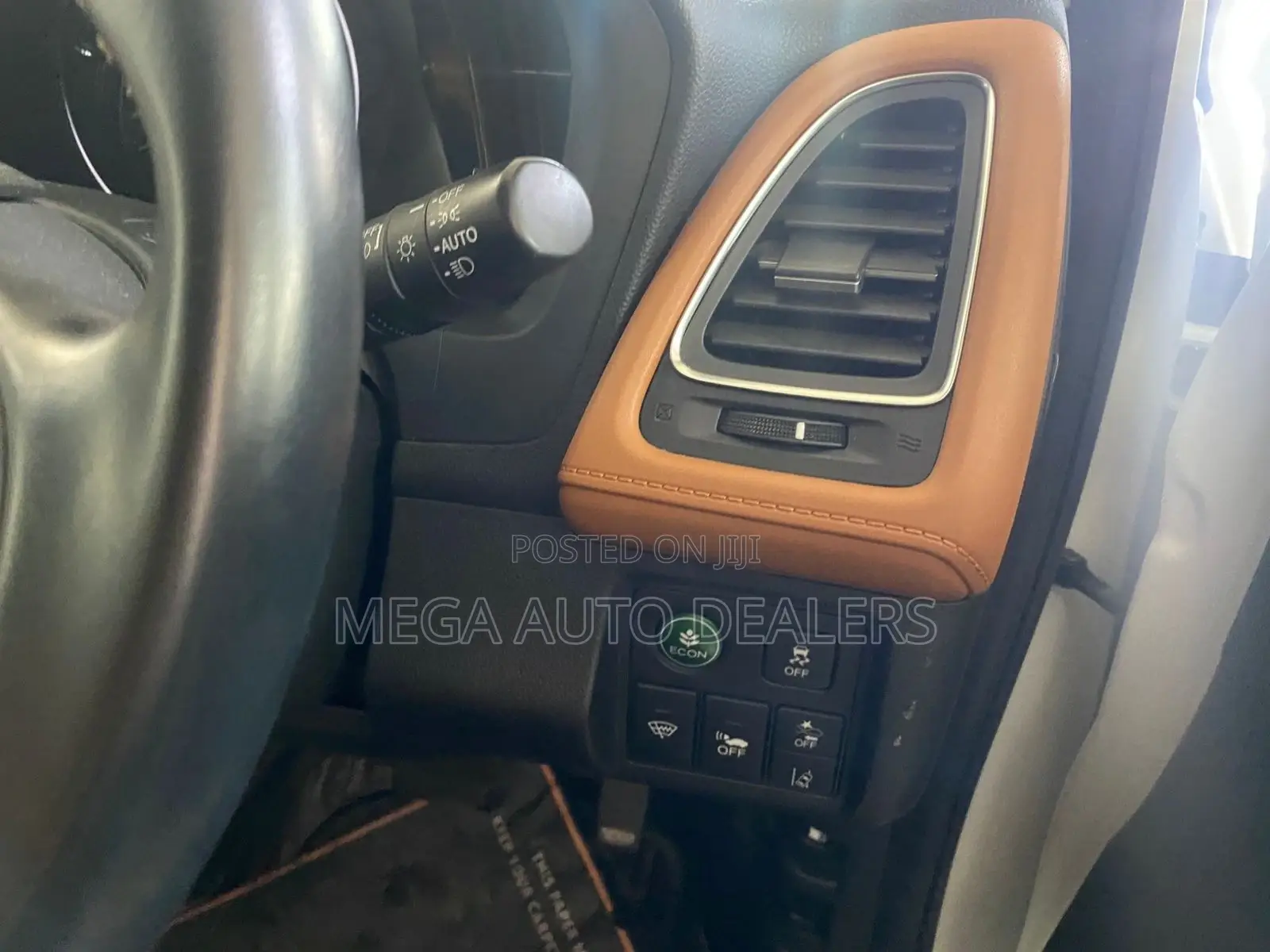 Honda Vezel 2018 White