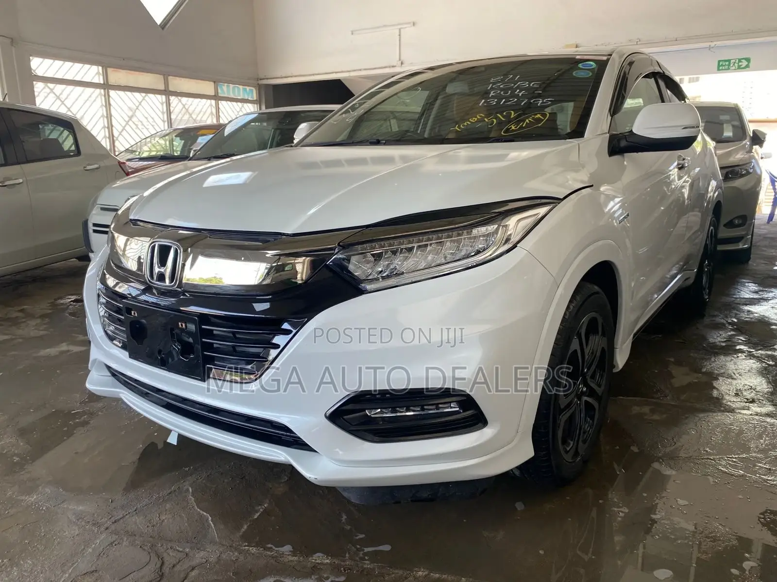 Honda Vezel 2018 White