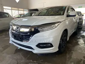 Honda Vezel 2018 White