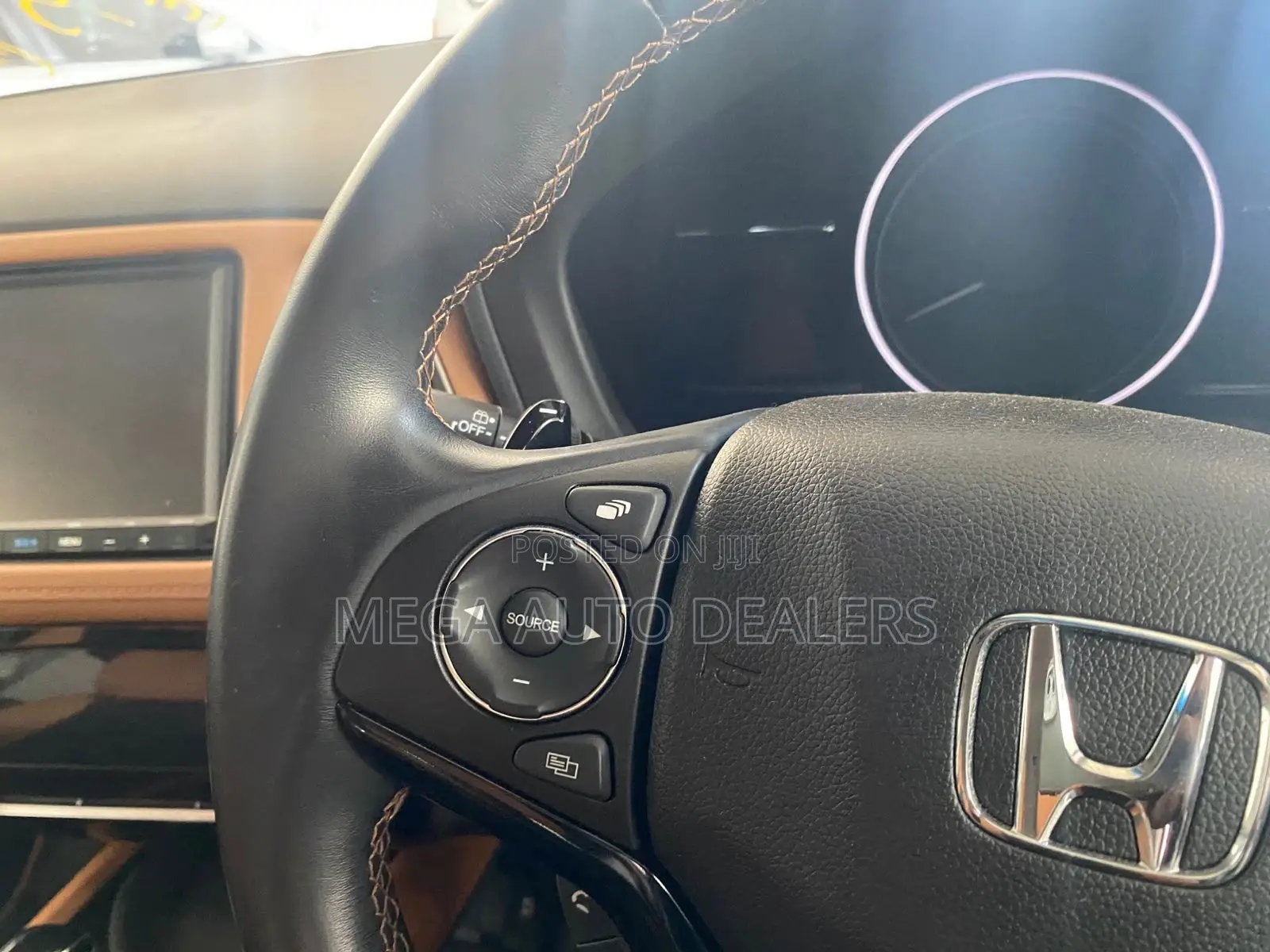 Honda Vezel 2018 White