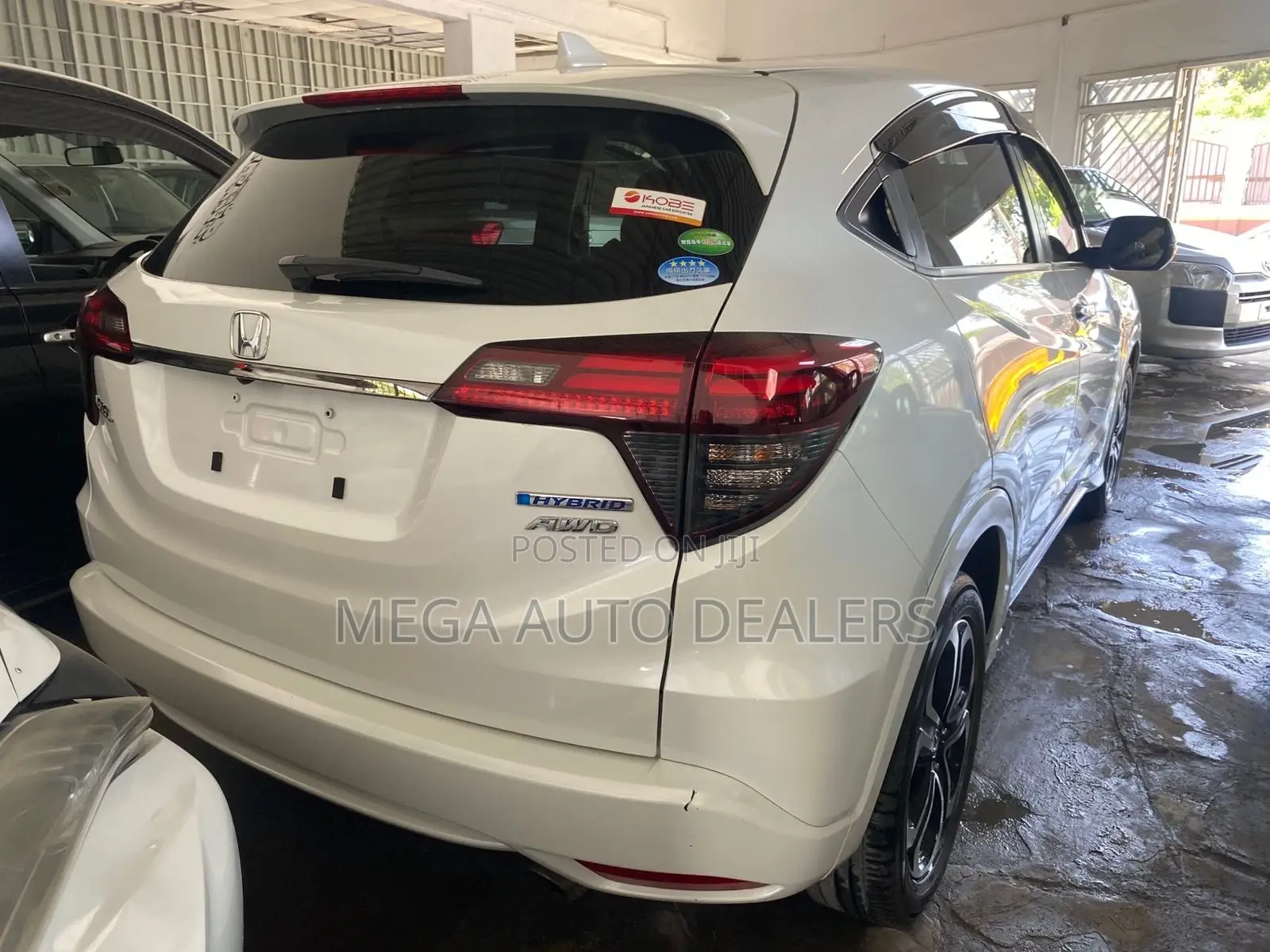 Honda Vezel 2018 White