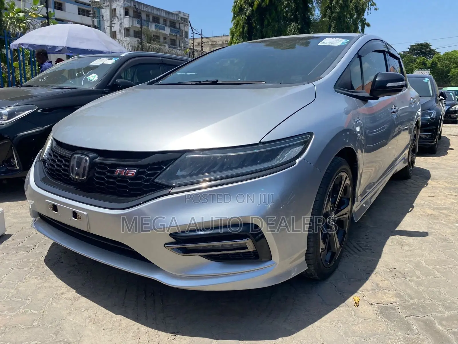 Honda Jade 2018 Silver
