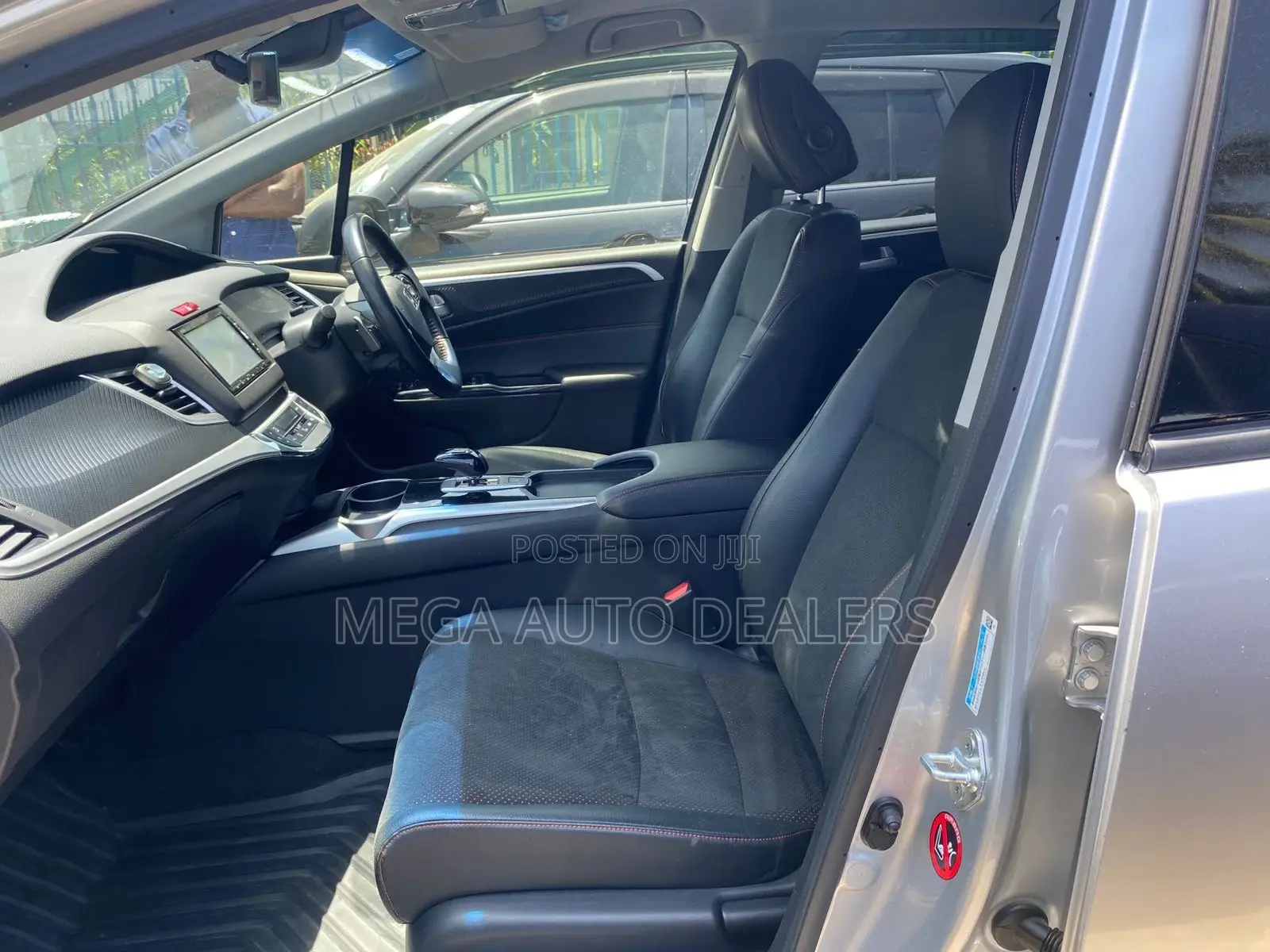 Honda Jade 2018 Silver