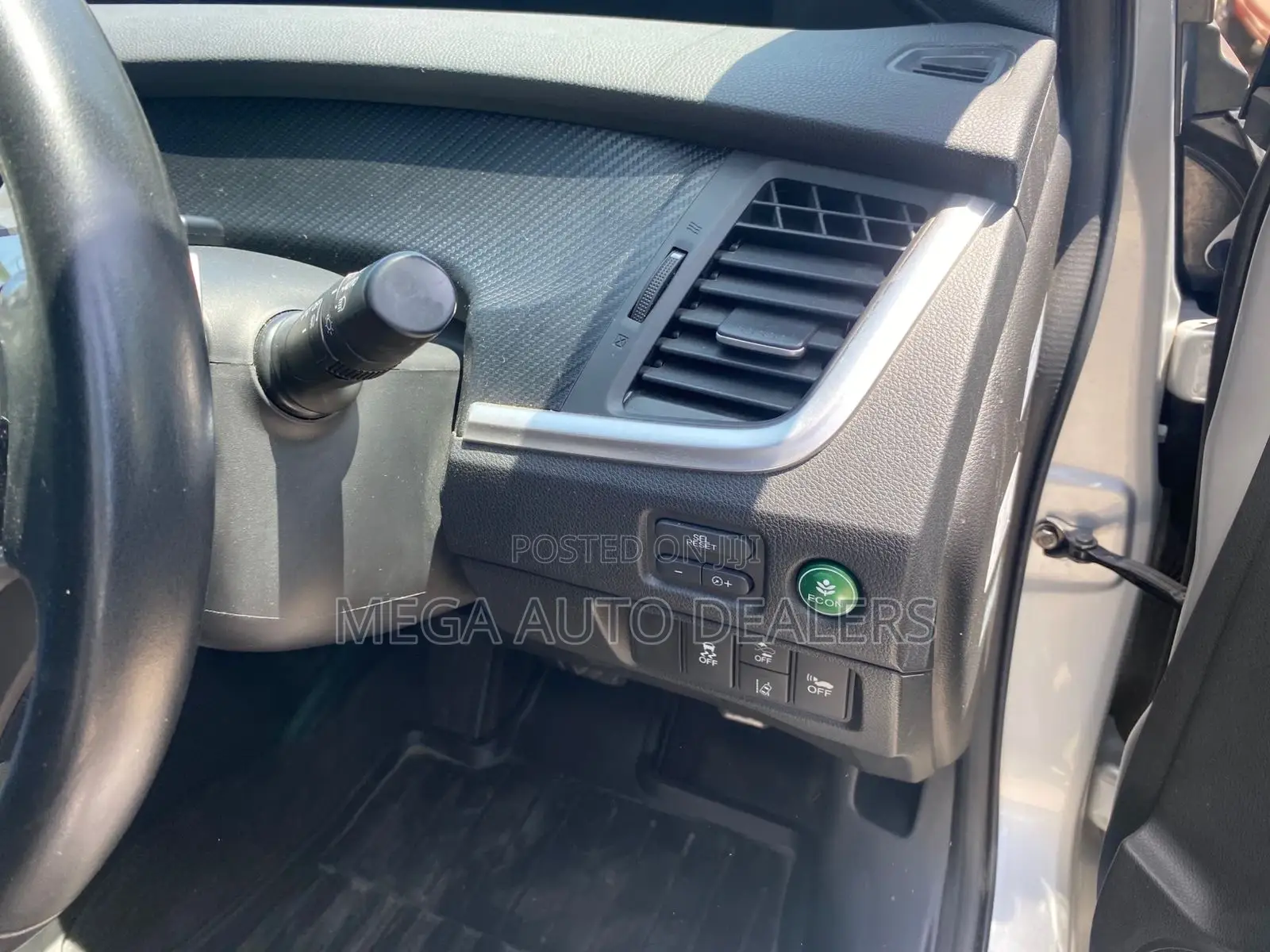 Honda Jade 2018 Silver