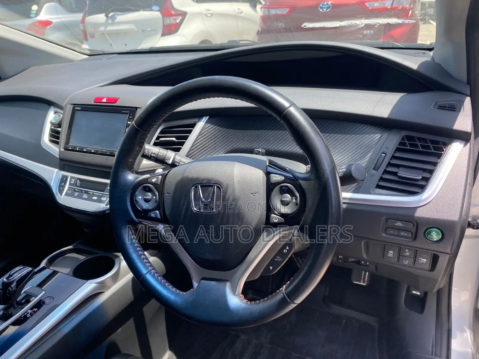 Honda Jade 2018 Silver