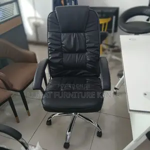 Swivel Executive Office Seat