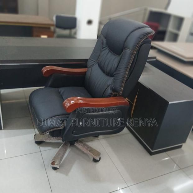 Ceo Black Executive Office Seat - thumbnail 2