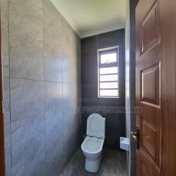 4bdrm Maisonette in Kamakis for rent - thumbnail 8