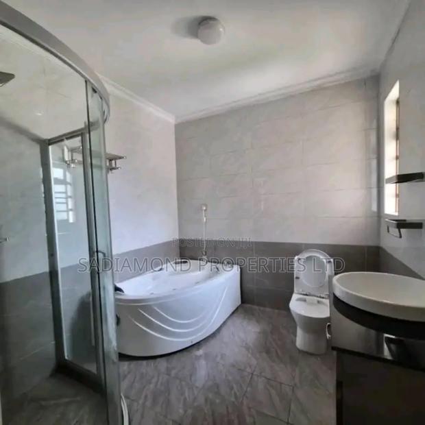 4bdrm Maisonette in Kamakis for rent - thumbnail 15