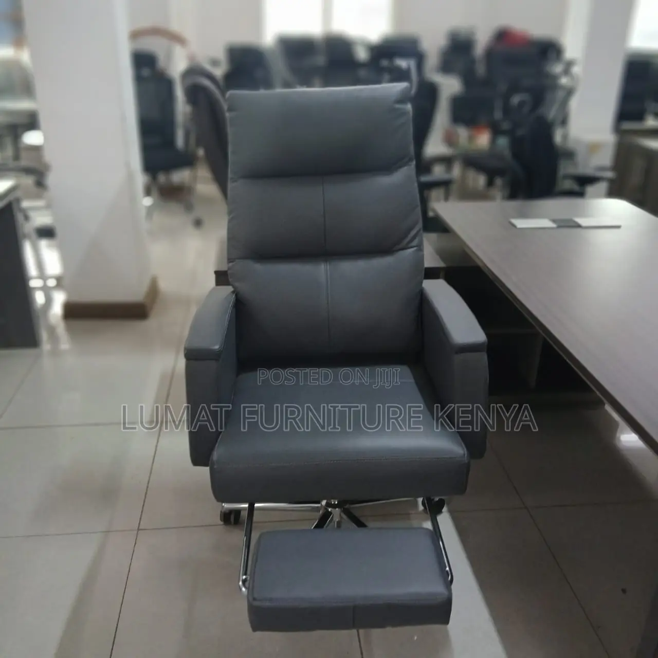 Footrest Office Directors Seat