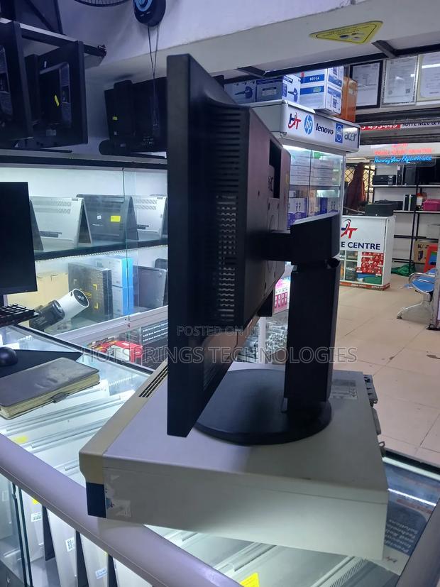 Desktop Computer 8GB Intel Core I5 SSD 256GB - thumbnail 3