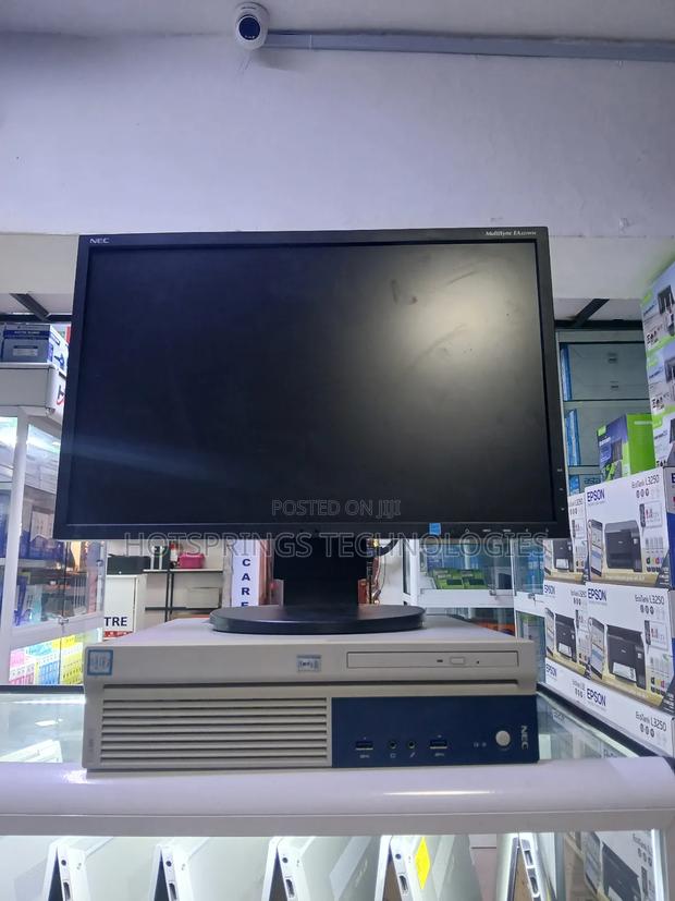 Desktop Computer 8GB Intel Core I5 SSD 512GB - main view