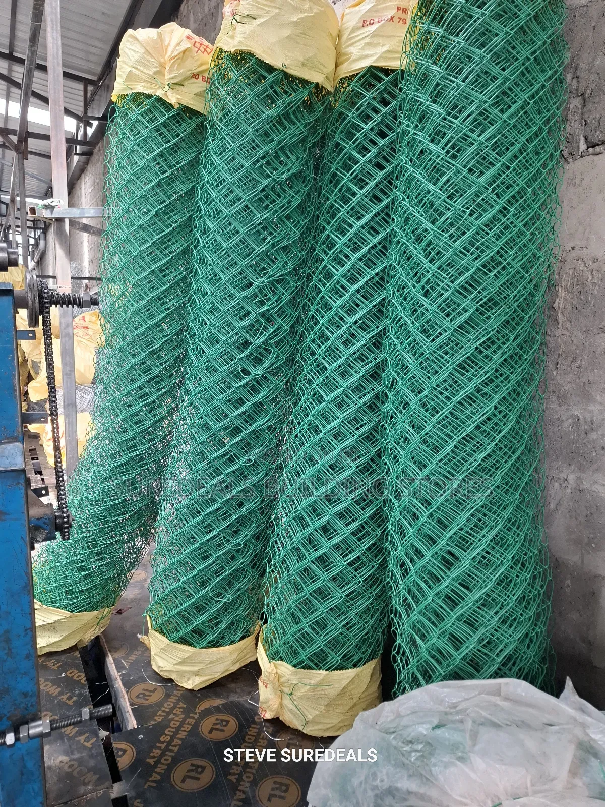 Coloured Chainlink Fencing Wire 7ft * 18mtrs