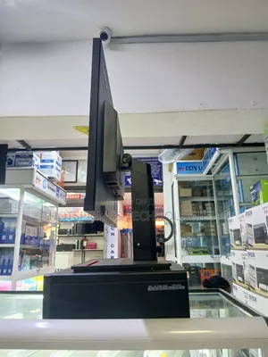 Lenovo ThinkCentre M720 SFF 8GB Intel Core I5 SSD 256GB