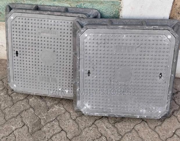 Reinforced Manhole Cover 600mm by 600mm - thumbnail 5