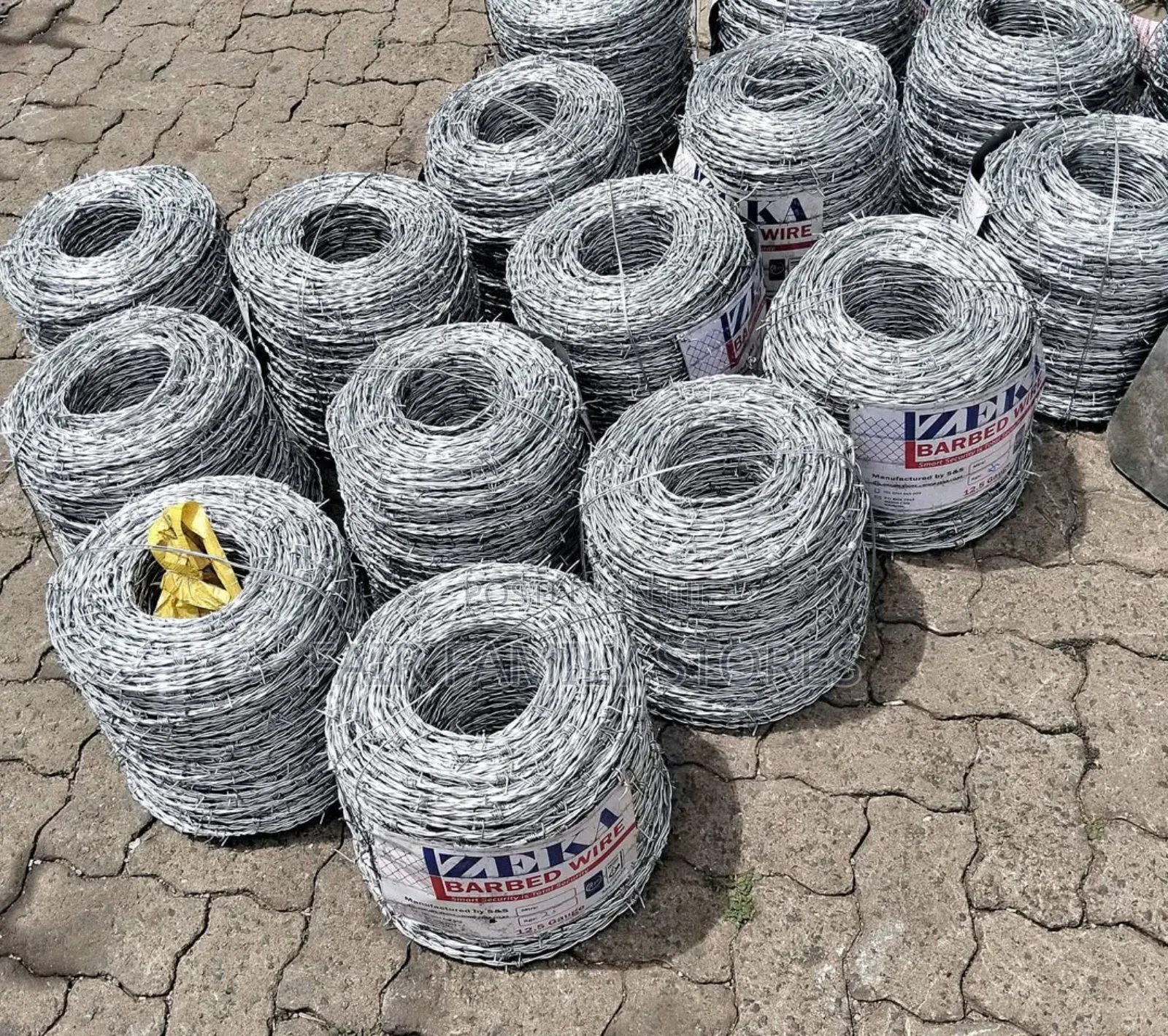 Sturdy Wire/ Barbed Wire