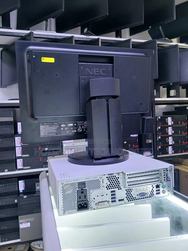 Desktop Computer Fujitsu Esprimo D538 8GB Intel Core I3 SSD 256GB - thumbnail 3