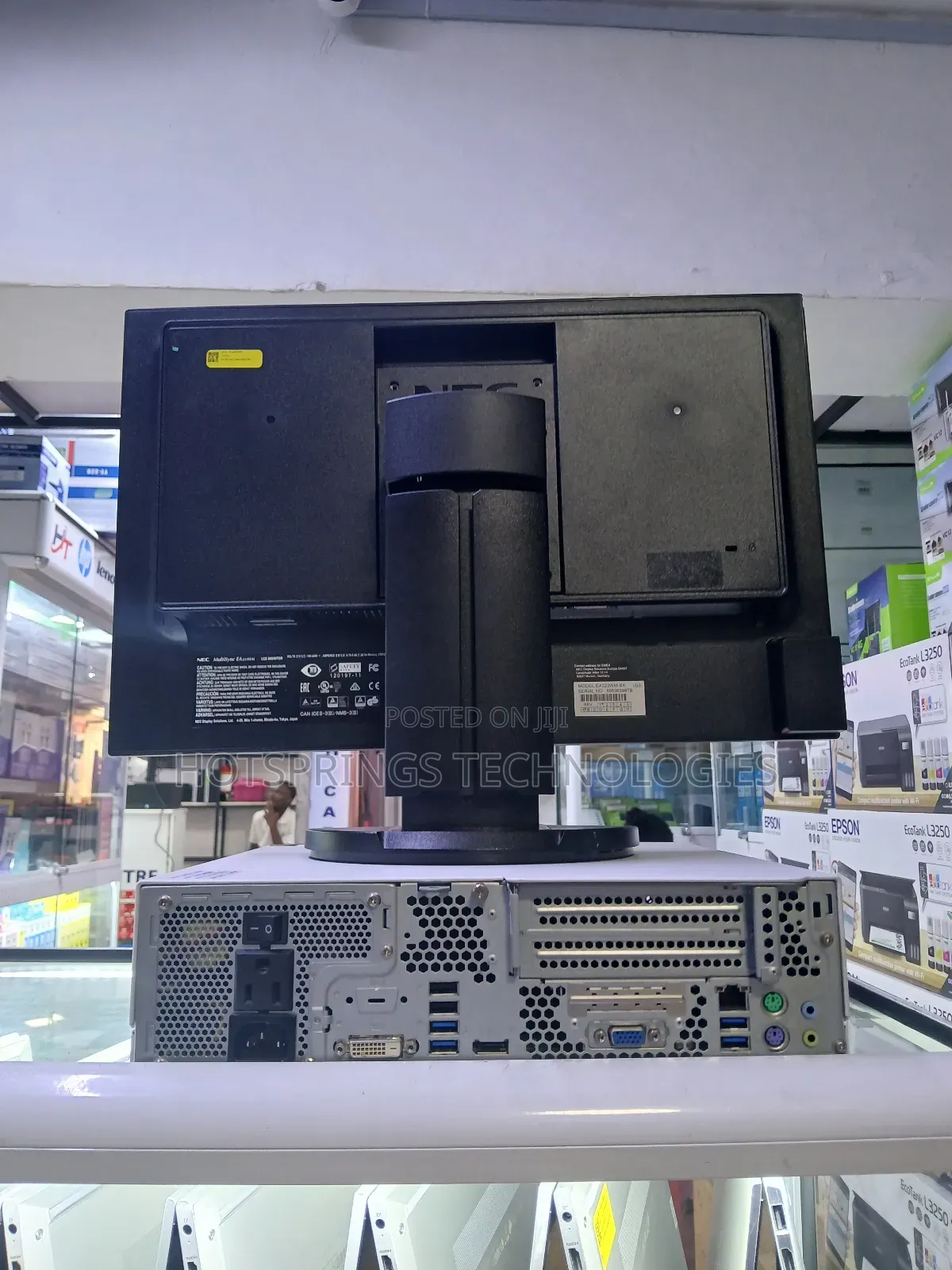 Desktop Computer Fujitsu Esprimo P558 8GB Intel Core i3 SSD 512GB