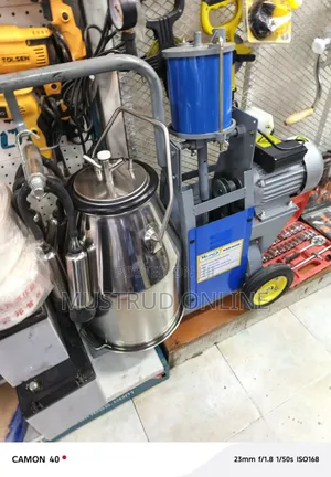 Electric Cow Milking Machine