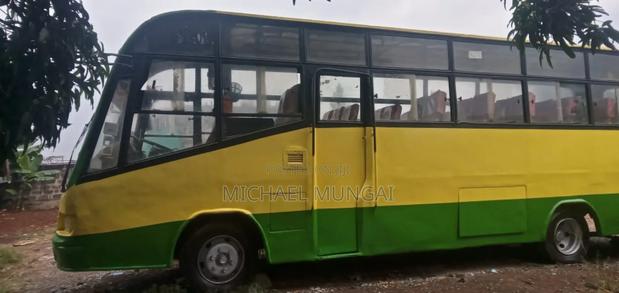 Isuzu FRR 2011 Yellow - thumbnail 4