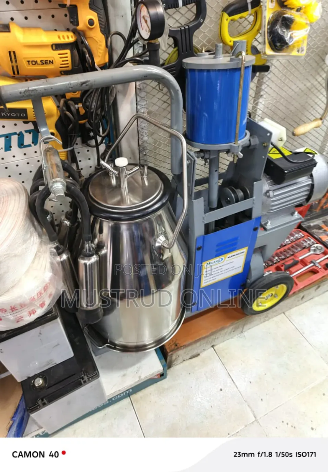 Electric Single Barrel Milking Machine