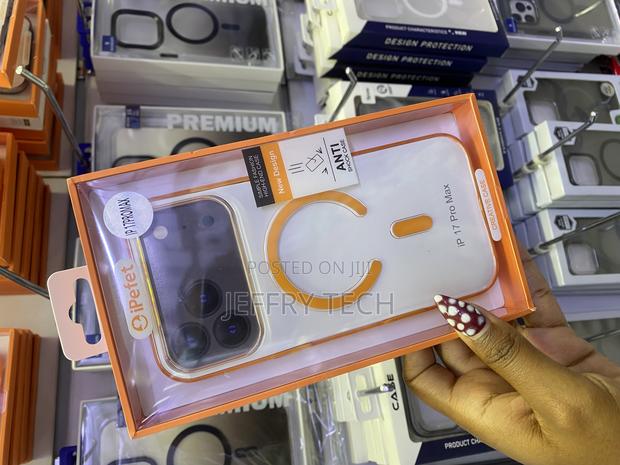 Maledan for iPhone 17 Pro Max Case Clear Orange Plated Magsafe Case - thumbnail 3