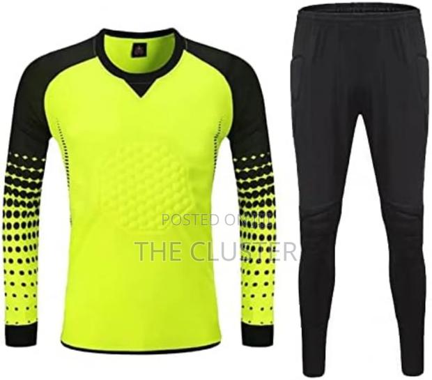 Goalkeeper Jerseys Set - thumbnail 3