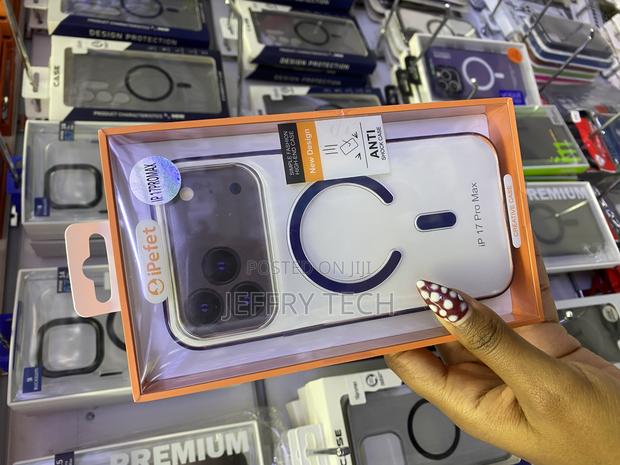 Canshn iPhone 17 Pro Max Clear Blue Plated Magsafe Case - thumbnail 3