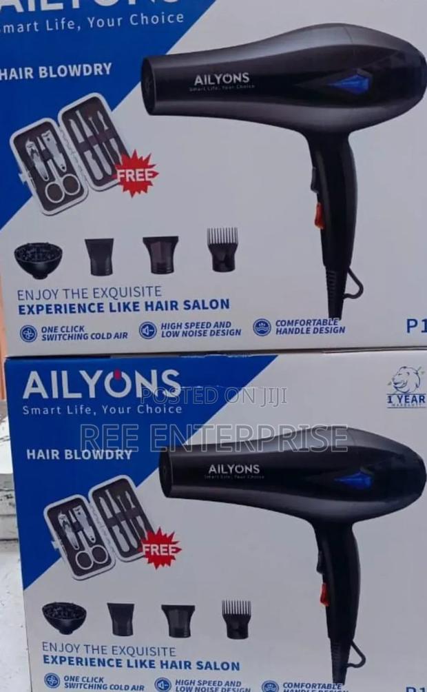 Brand New Blowdry /Hairdryer With Accessories