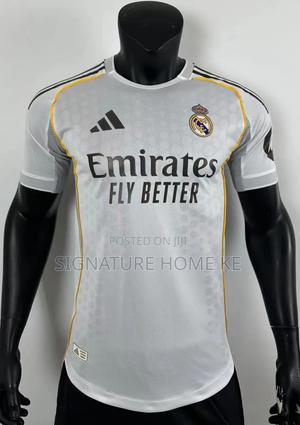 Real Madrid Player Version Jersey 2025-2026 - thumbnail 2