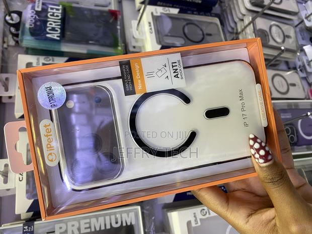 Casekoo Official Black for iPhone 17 Pro Max Clear Magsafe Case - thumbnail 3