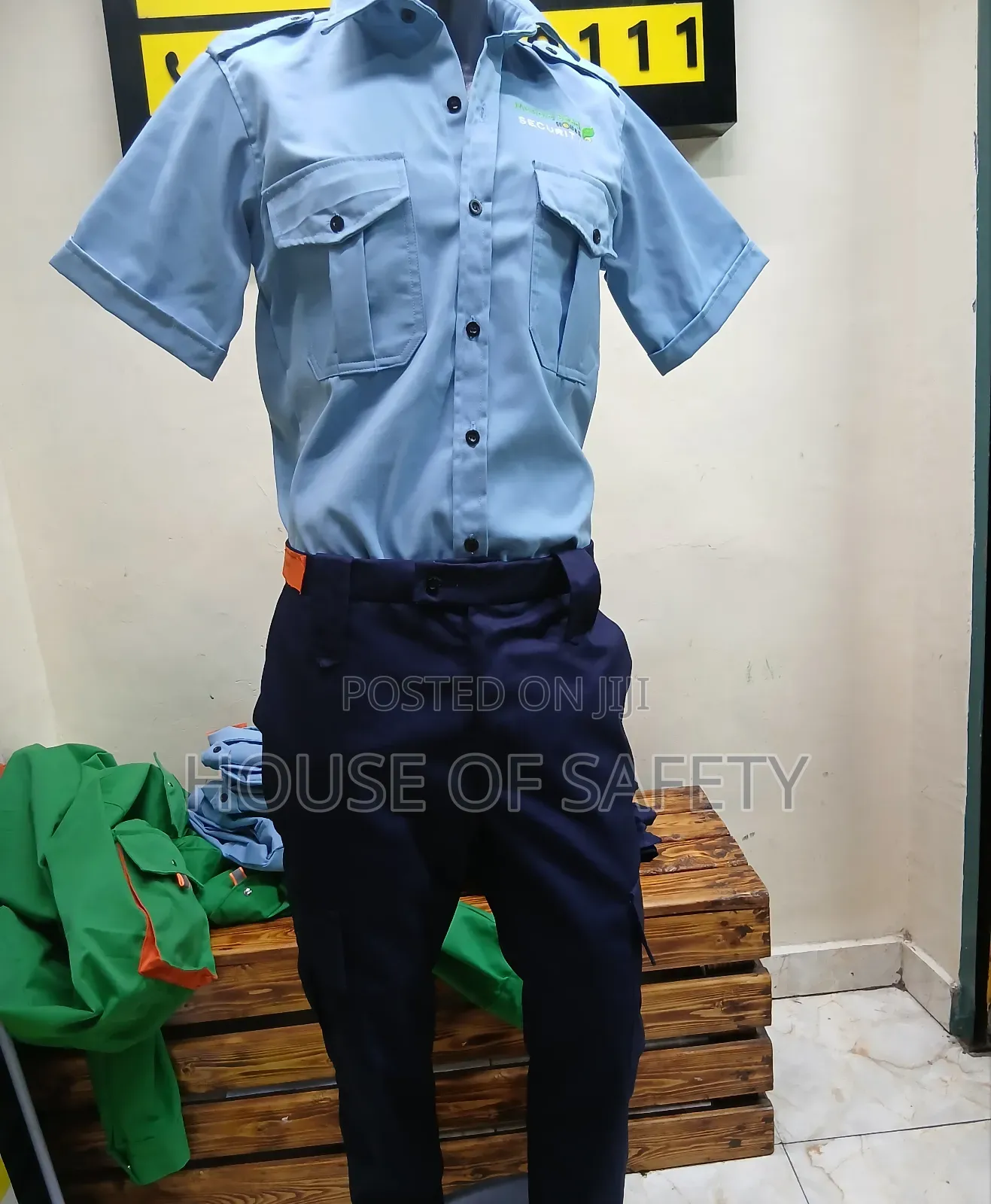 Half Sleeve Shirt And Trouser Guard Uniform