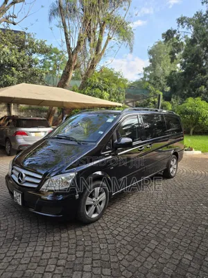 Mercedes-Benz V-Class 2012 Black