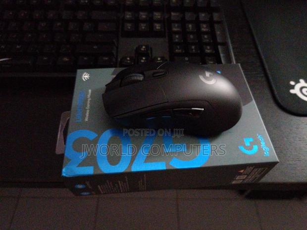 Logitech G703 Lightspeed Wireless Gaming Mouse - main view