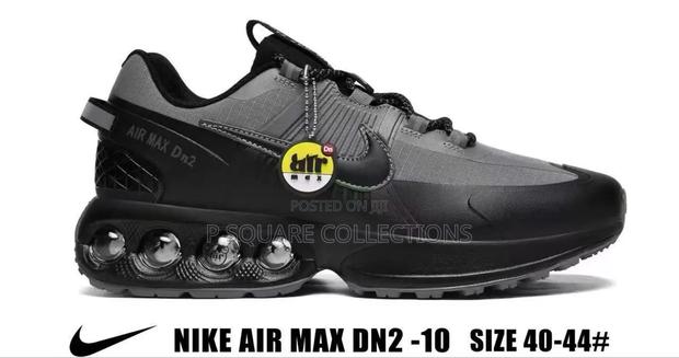 Nike Airmax Sneakers
