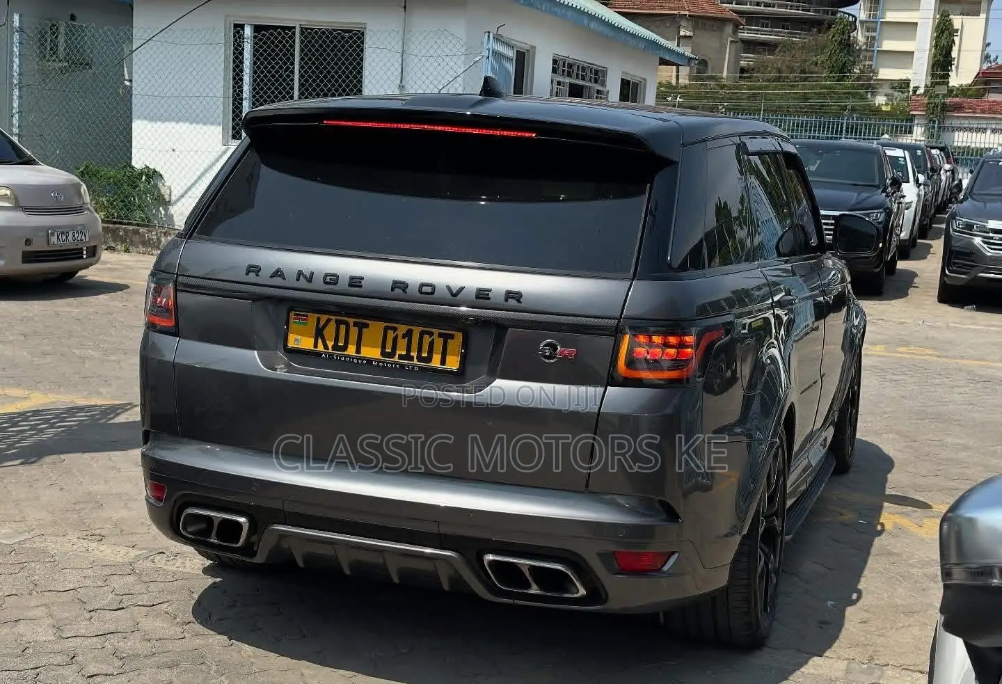 Land Rover Range Rover 5.0L Supercharged LWB 2018 Gray