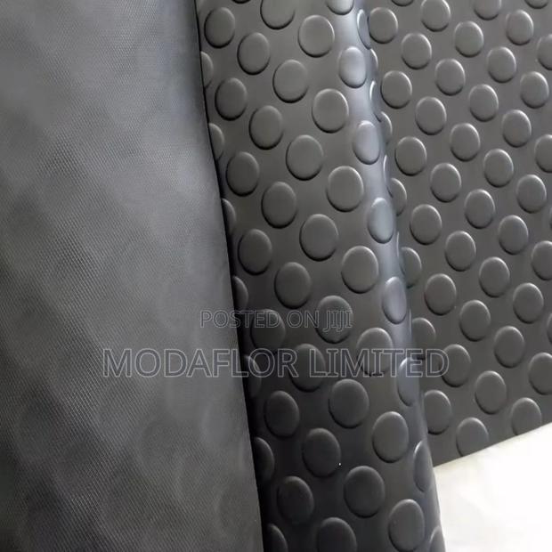 Non Slip Coin Pattern Mat