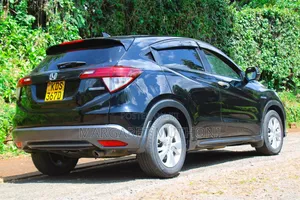 Honda Vezel 1.5 Hybrid 2WD 2017 Black