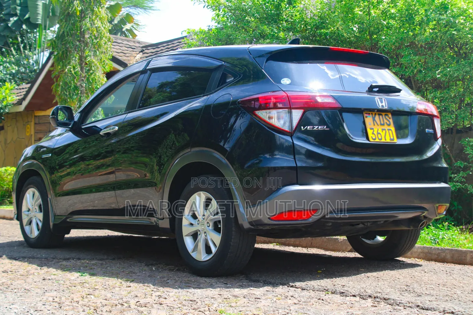 Honda Vezel 1.5 Hybrid 2WD 2017 Black