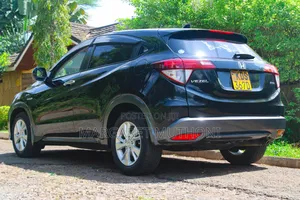 Honda Vezel 1.5 Hybrid 2WD 2017 Black