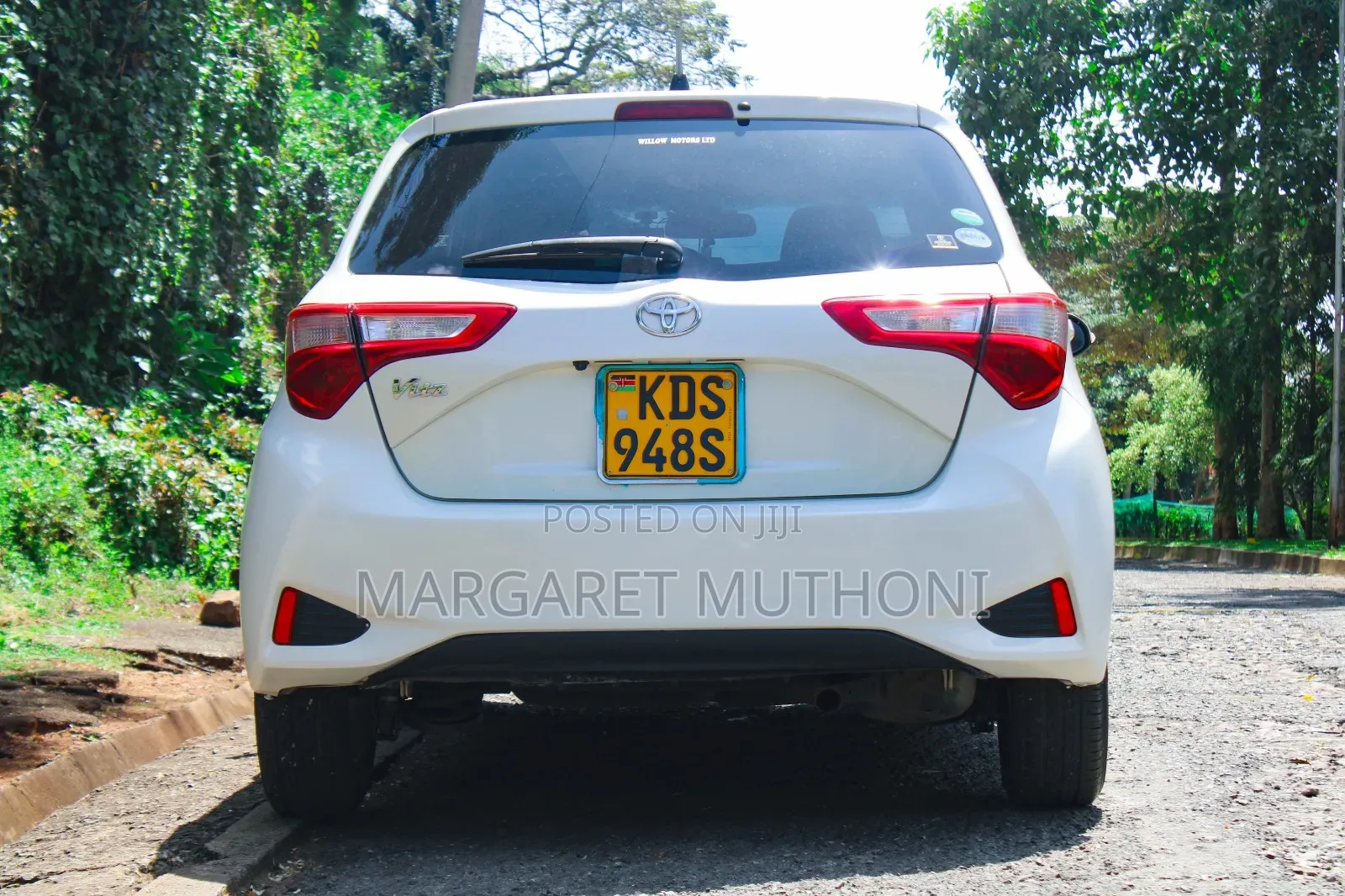Toyota Vitz 2017 White