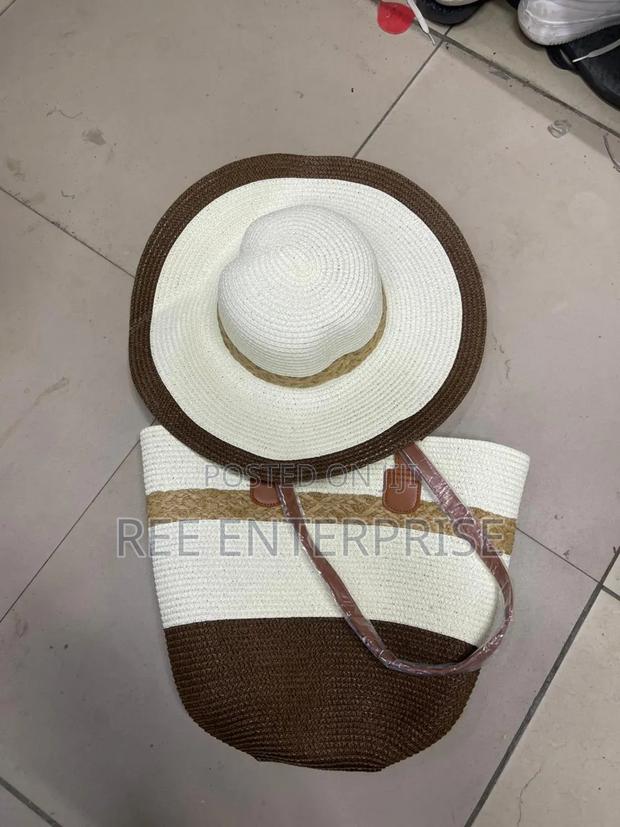 Beach Lady Bag With Matching Hats