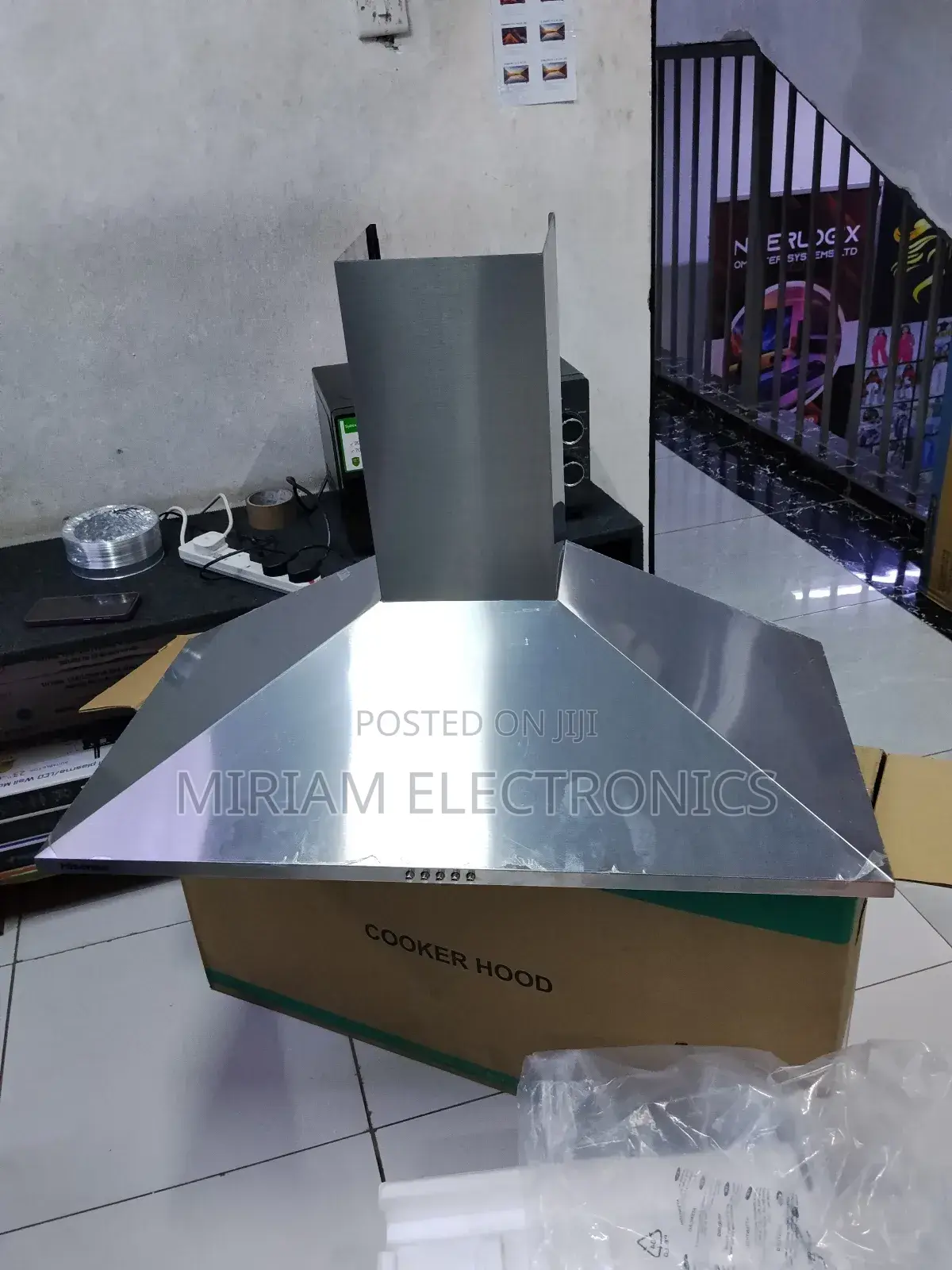 Hisense Hho90tass Pyramid Hood