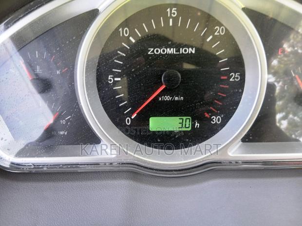 Zoomlion Tractor - thumbnail 3