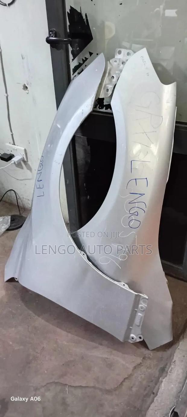 Toyota Mark-X 2012 Front Wings/Fenders