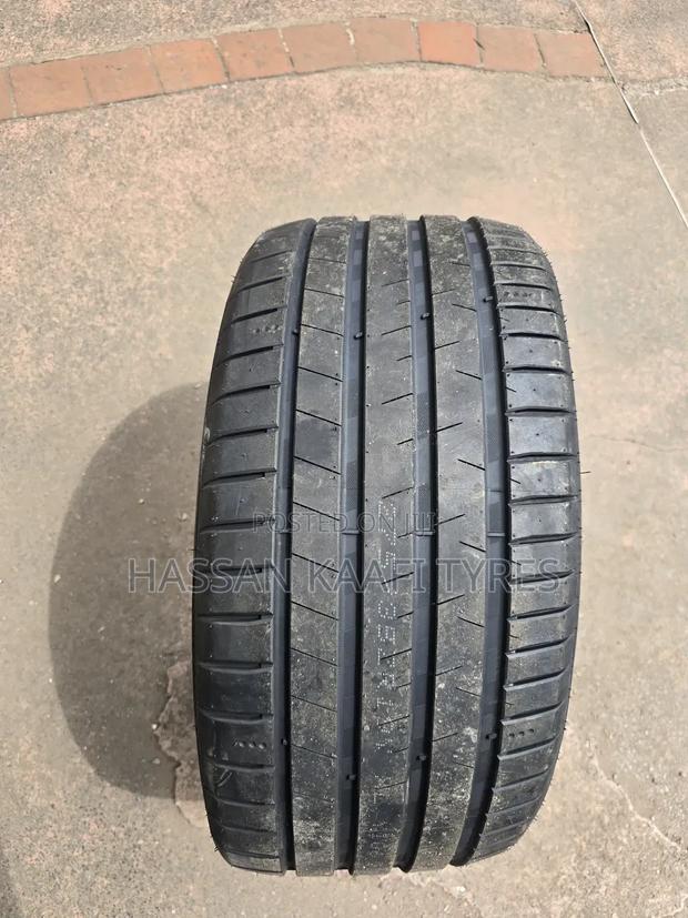 275/35r19 Dovroad Tyre - thumbnail 2
