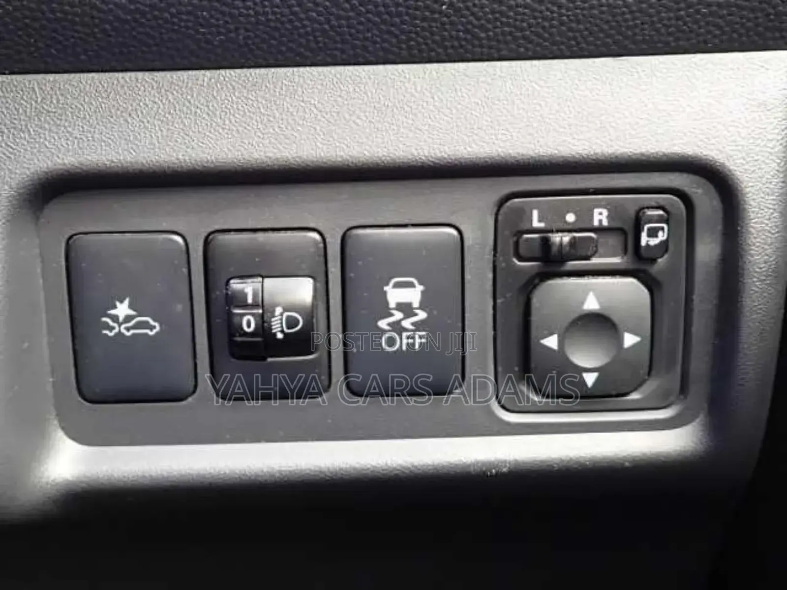 Mitsubishi Mirage 2018 White