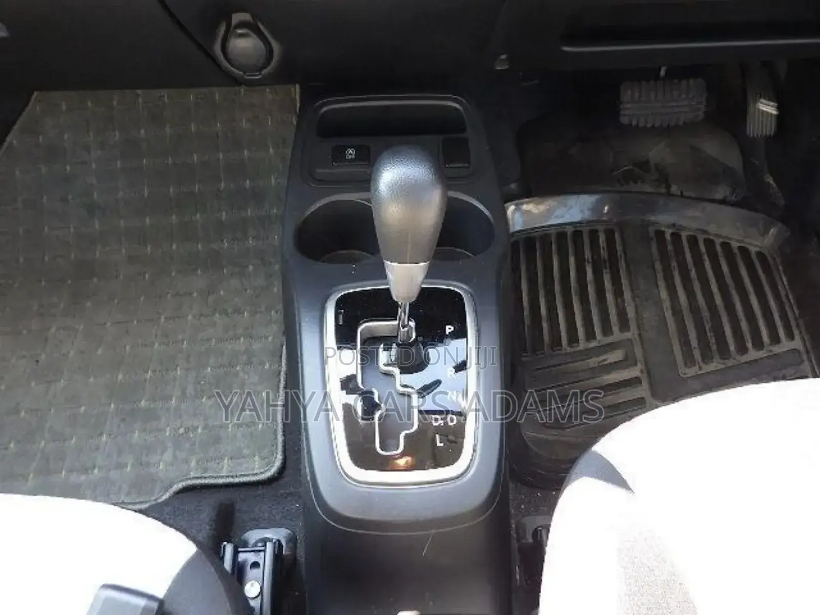 Mitsubishi Mirage 2018 White