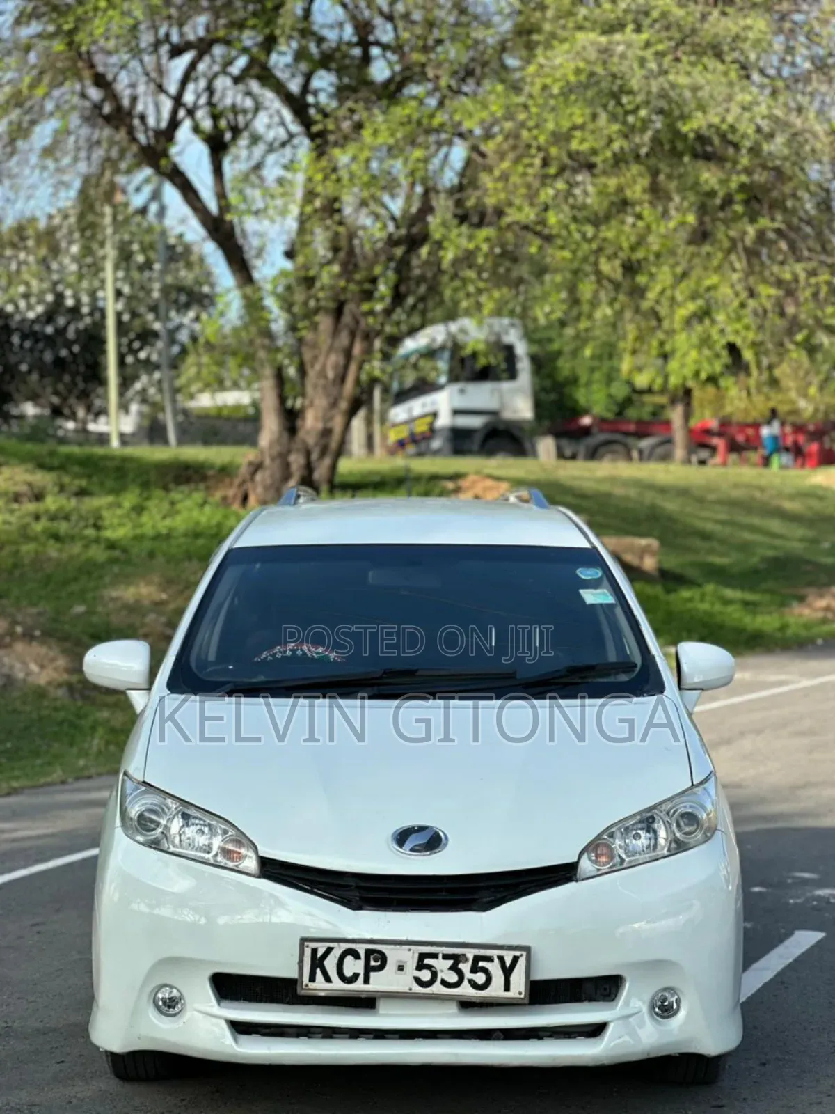 Toyota Wish 2012 White